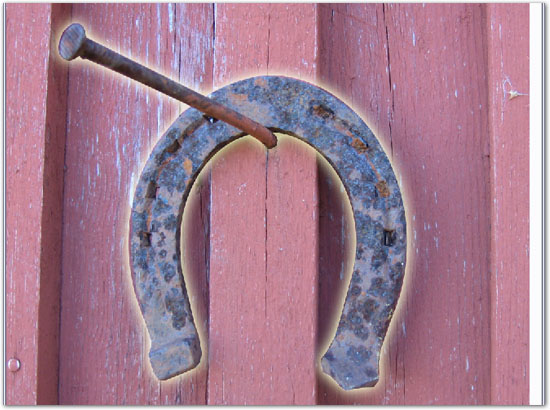 Hehkuva hevosenkenkä.